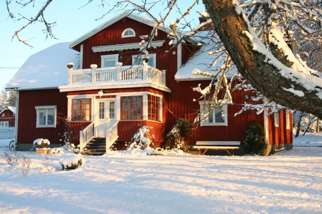 Kroksta Gard Balinge Экстерьер фото